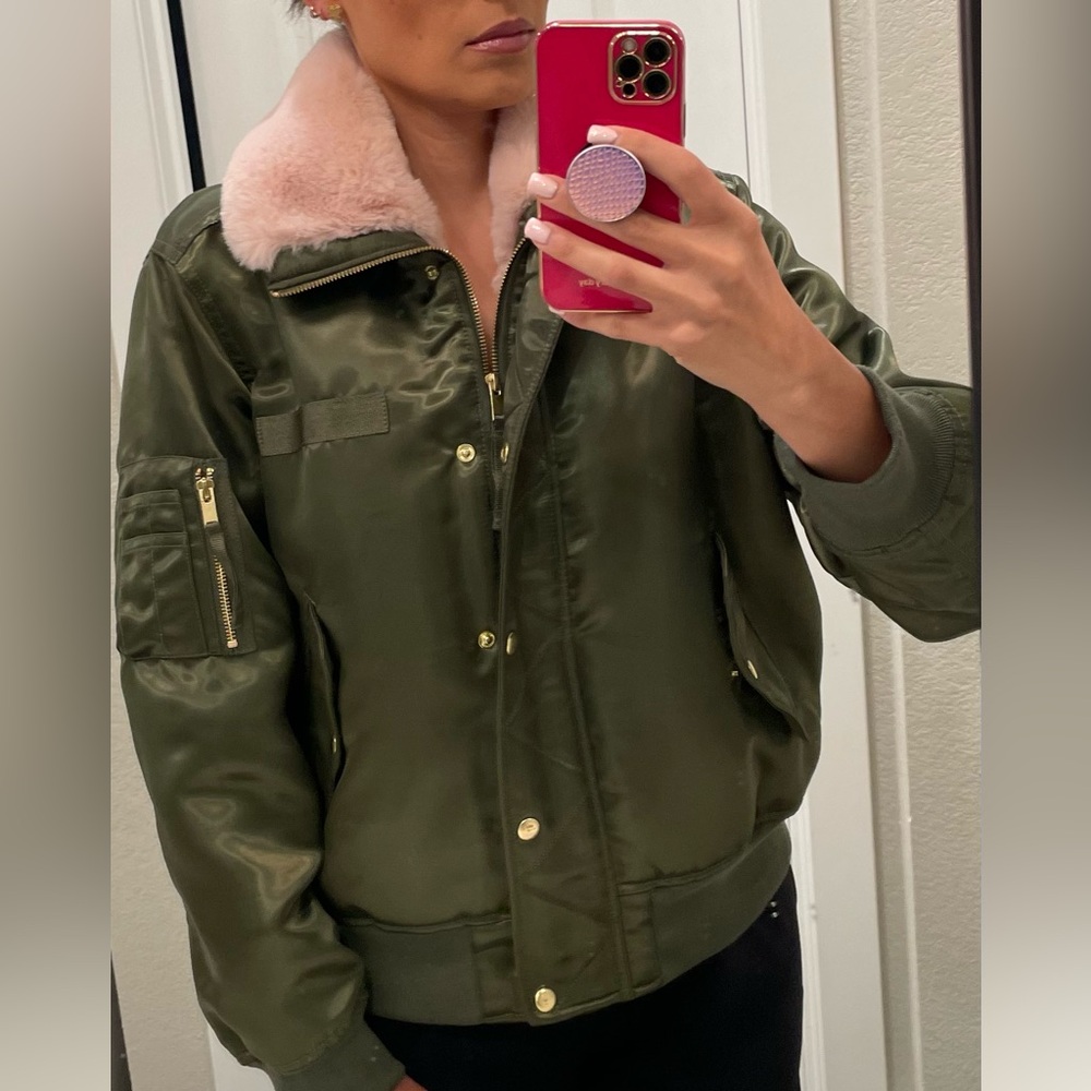 Bomber Jacket - Picture 15 of 15